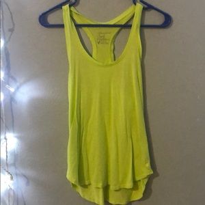 Razor back, green tank